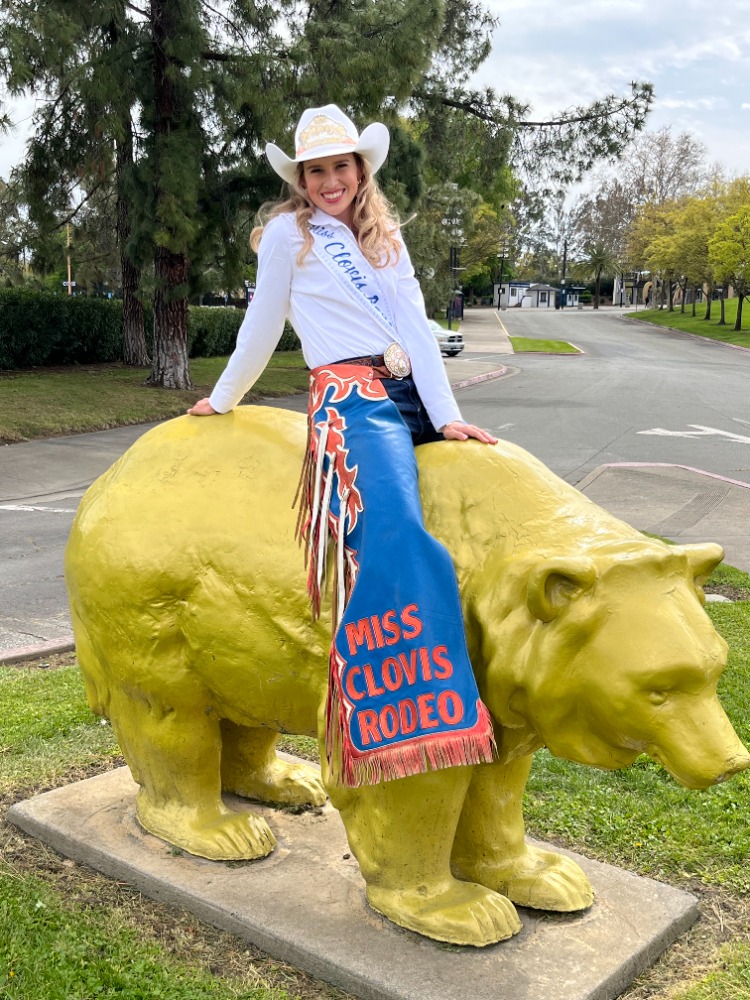 Lancaster Program Photo 2022 Rodeo Queen Preslye Ede and honorary guest karen - current queens & announcers
